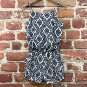 Bisou Bisou Shorts Romper Women's 6 Blue White Boho Abstract Fringe Trim Casual
